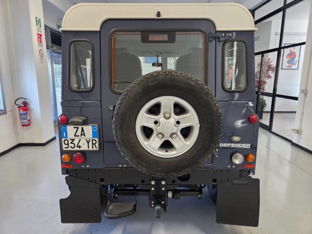 LAND ROVER Defender usata, con Climatizzatore