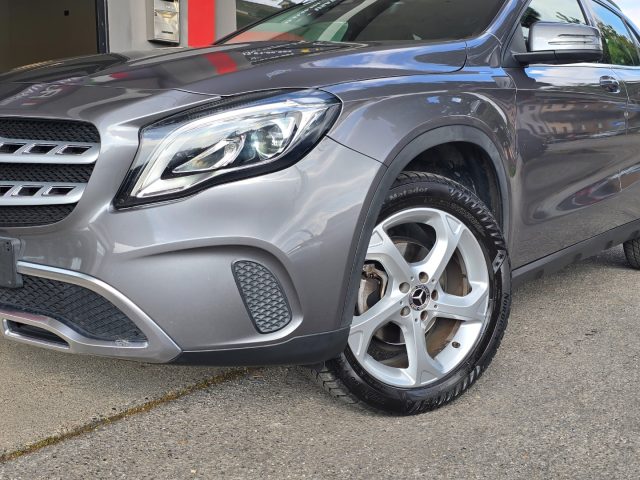 MERCEDES-BENZ GLA 200 usata 136