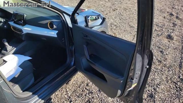 SEAT Arona usata, con Autoradio