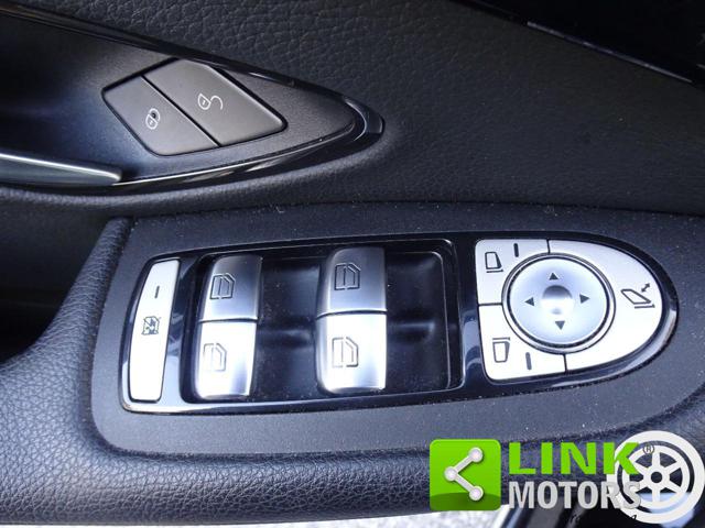 MERCEDES-BENZ C 300 usata 34