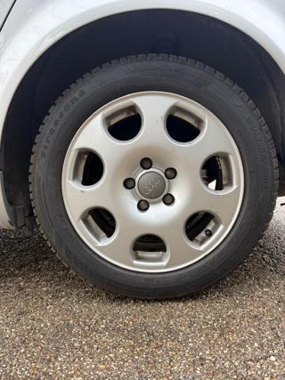 AUDI A4 usata, con Autoradio