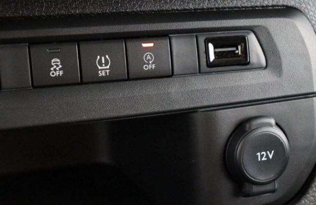TOYOTA Proace usata, con Sensore di luce