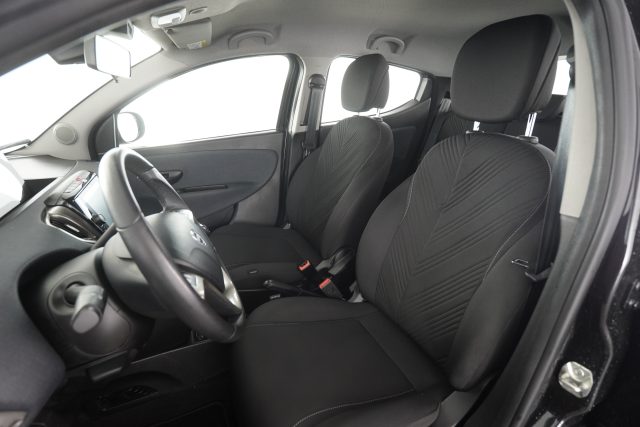 LANCIA Ypsilon usata 8