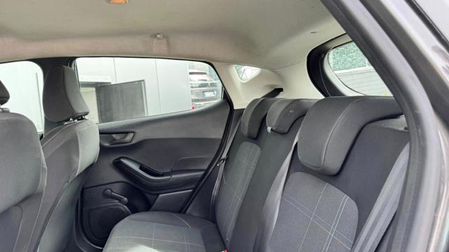 FORD Fiesta usata, con USB