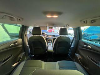 OPEL Astra usata, con Sensori di parcheggio posteriori