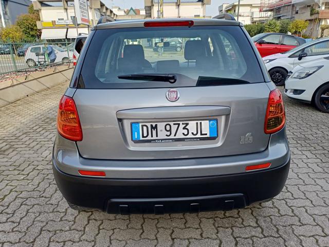 FIAT Sedici usata, con Autoradio digitale