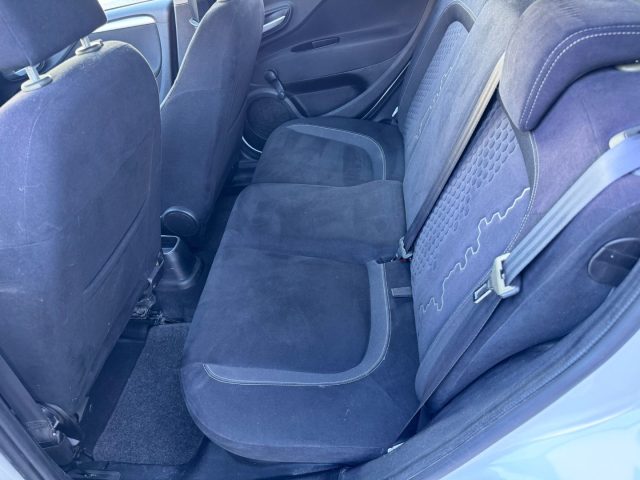 FIAT Punto usata 16