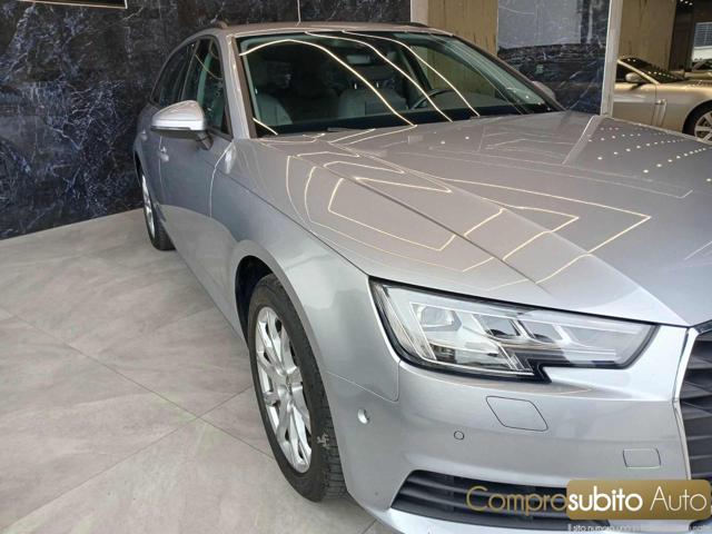 AUDI A4 usata, con Autoradio