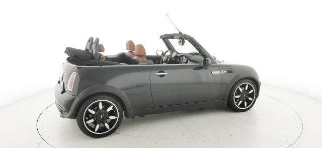 MINI Cabrio usata 56