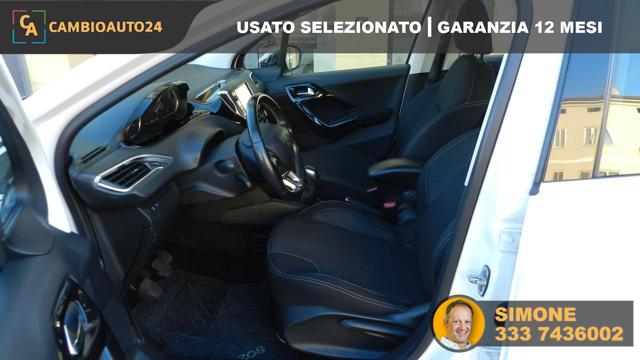 PEUGEOT 208 usata, con Controllo automatico clima