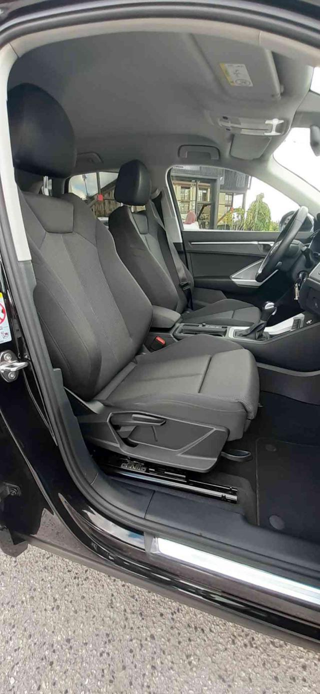 AUDI Q3 usata, con Airbag testa