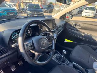 HYUNDAI Bayon usata, con Autoradio