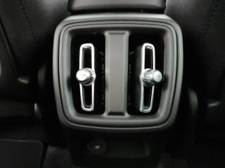 VOLVO XC40 usata, con Luci diurne LED