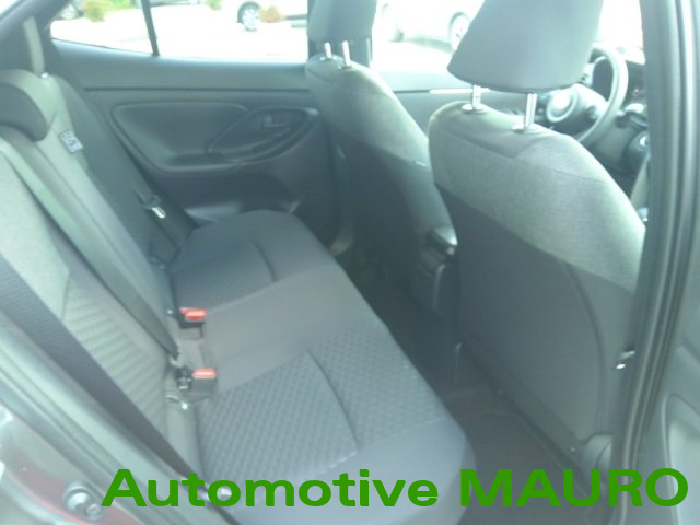 TOYOTA Yaris Cross usata, con Fari LED