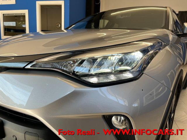 TOYOTA C-HR usata, con Chiusura centralizzata telecomandata