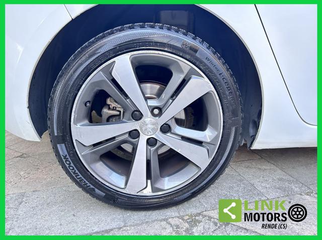 PEUGEOT 308 usata, con Interni in pelle