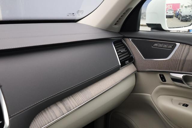 VOLVO XC90 usata, con Regolazione elettrica sedili