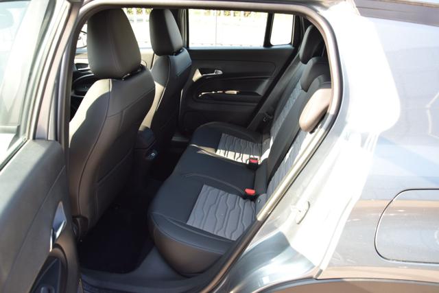 JEEP Avenger usata, con Cerchi in lega