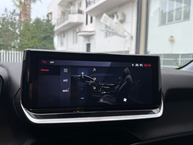 PEUGEOT 208 usata, con Bracciolo