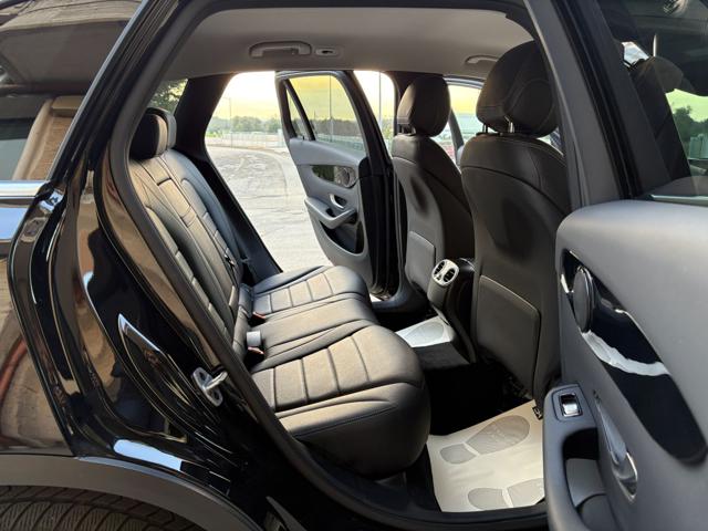 MERCEDES-BENZ GLC 300 usata, con Controllo automatico clima