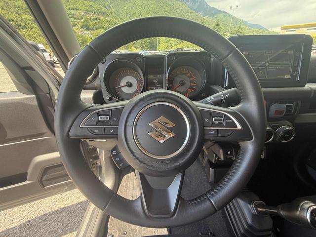 SUZUKI Jimny usata, con Touch screen