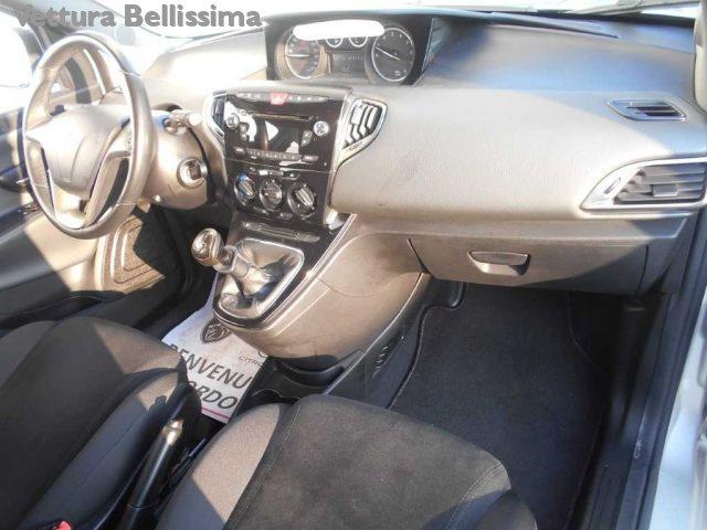 LANCIA Ypsilon usata 17