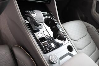VOLKSWAGEN Touareg usata, con Airbag