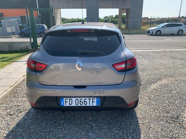 RENAULT Clio usata, con Autoradio