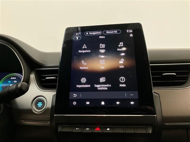 RENAULT Arkana usata, con Touch screen