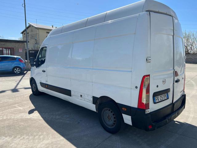 OPEL Movano usata, con Autoradio