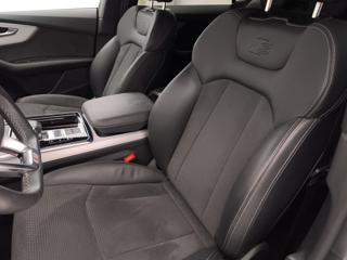 AUDI Q8 usata, con Controllo automatico clima