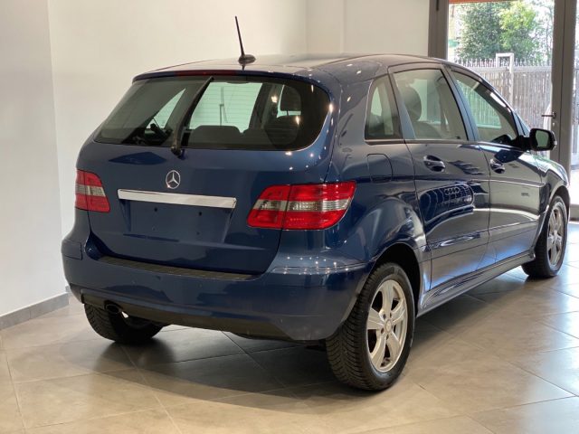 MERCEDES-BENZ B 180 usata, con Antifurto