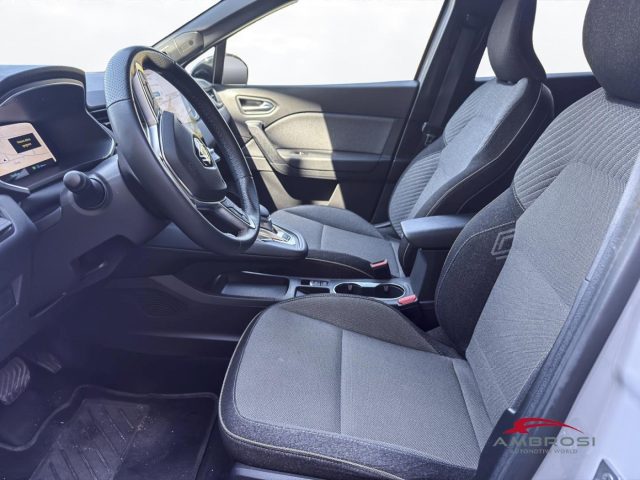 RENAULT Captur usata 9
