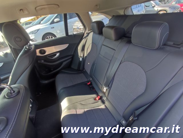 MERCEDES-BENZ C 220 usata, con Bluetooth