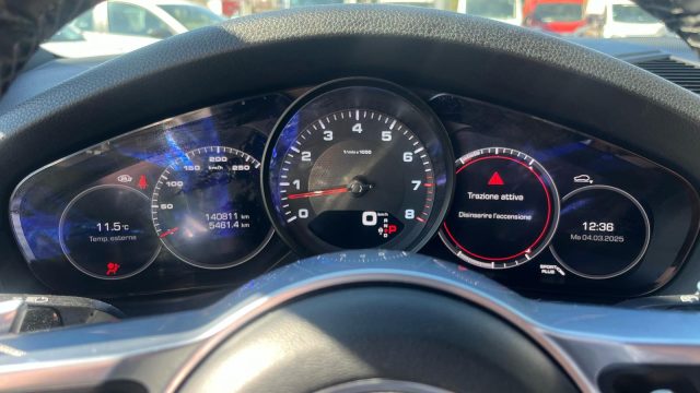 PORSCHE Cayenne usata, con Interni in pelle