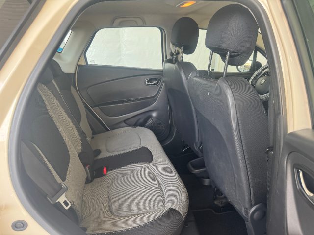RENAULT Captur usata 22