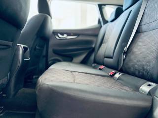 NISSAN Qashqai usata, con Controllo automatico clima