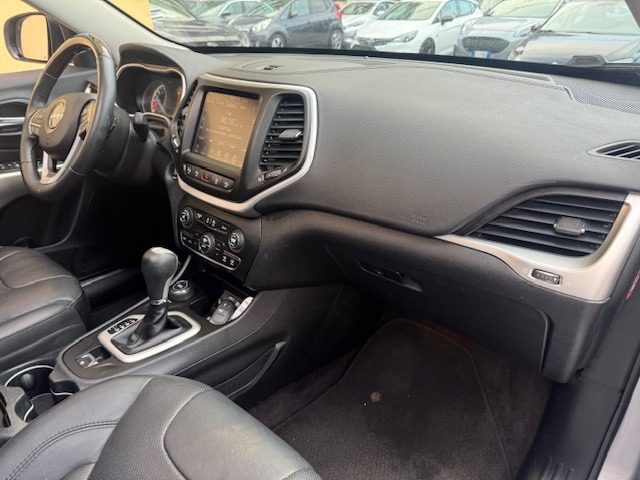 JEEP Cherokee usata, con Cruise Control