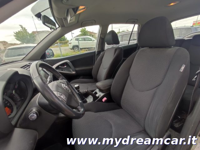TOYOTA RAV 4 usata, con Climatizzatore