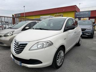 LANCIA Ypsilon 1.2 69 CV 5 porte Silver