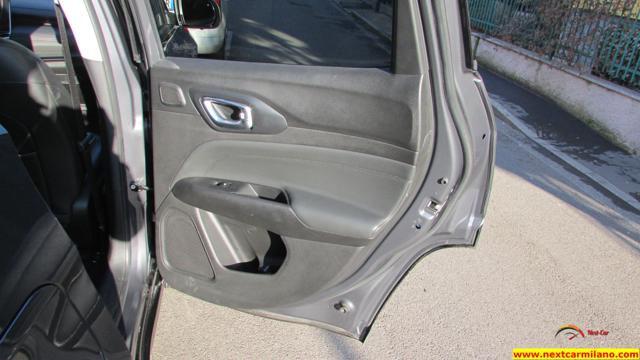 JEEP Compass usata, con Park Distance Control