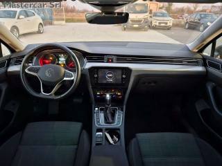 VOLKSWAGEN Passat Variant usata, con ESP