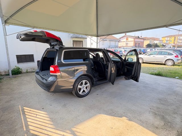 VOLVO V70 usata, con MP3