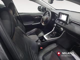TOYOTA RAV 4 MY23 usata, con Regolazione elettrica sedili
