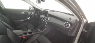 MERCEDES-BENZ GLA 200 usata 49