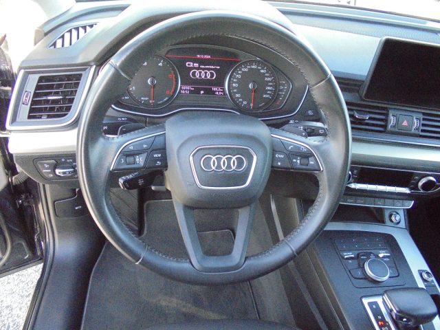 AUDI Q5 usata, con Sensori di parcheggio posteriori