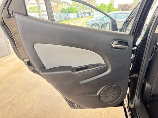 MAZDA 2 usata 42