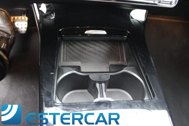 MERCEDES-BENZ A 200 usata, con Sensori di parcheggio posteriori