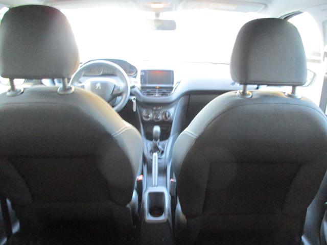 PEUGEOT 208 usata 16