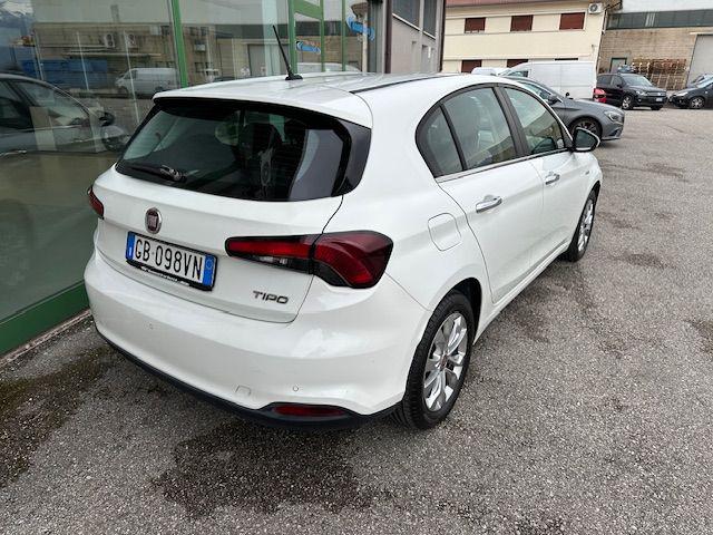FIAT Tipo usata, con Alzacristalli elettrici